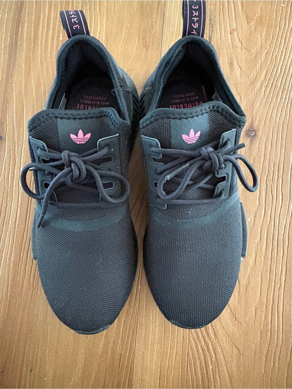 adidas Women's NMD_R1 Primeblue 'Black Solar Pink'